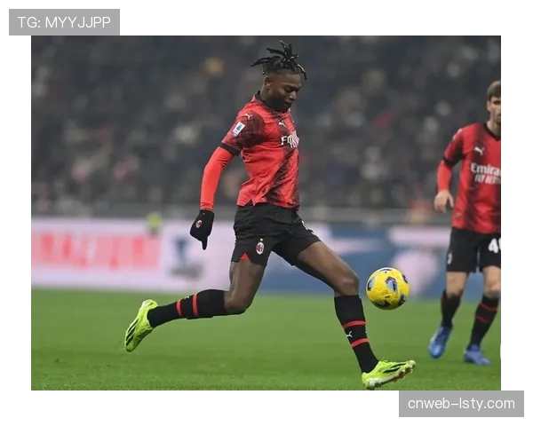 从混乱到有序:通讯记录AC米兰在皮奥利治下进攻风格的阶段性转变